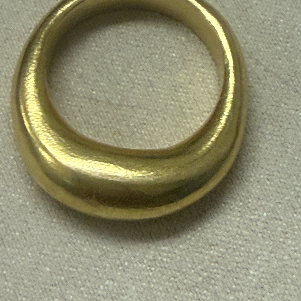 Chunky Gold Ring - Picture 3 of 6